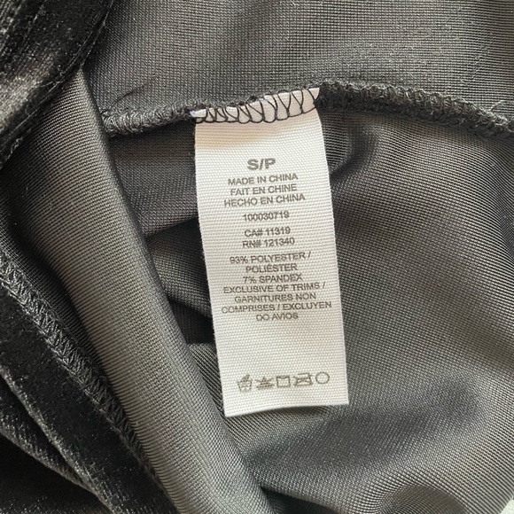 π2/$20 | NWT Garage Black Velvet Midi V Cami Tank Top | Size S - Picture 8 of 9